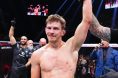Arnold Allen wins