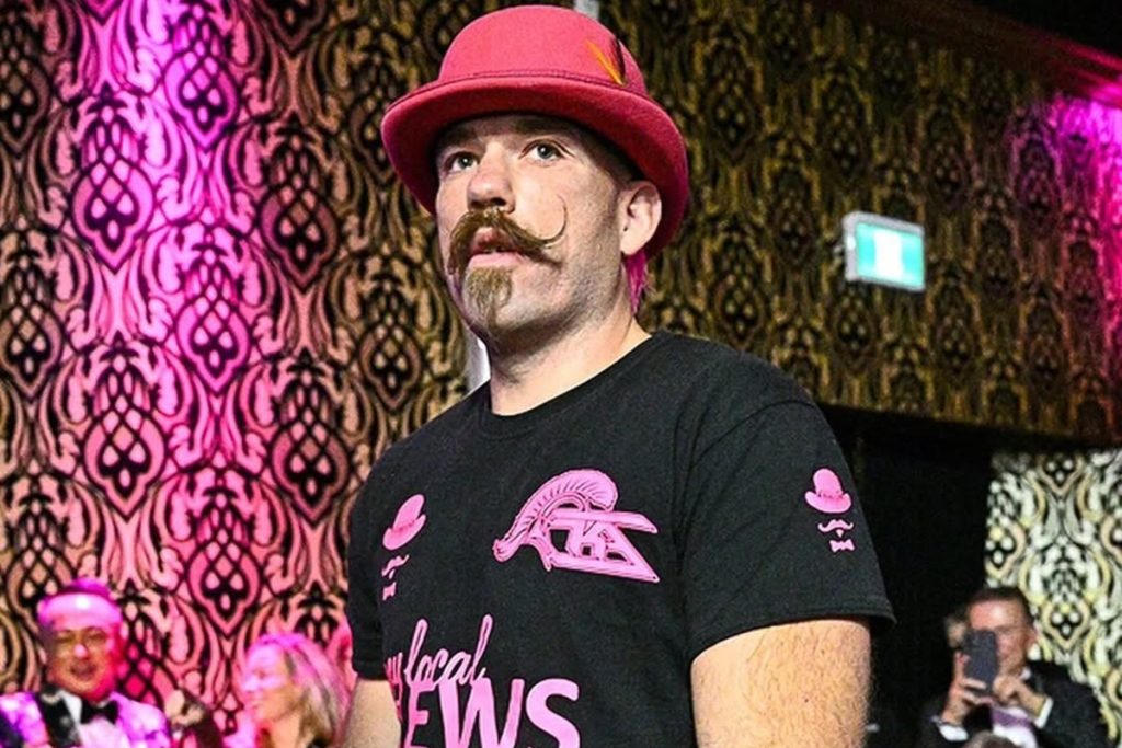 Lyndon Knowles