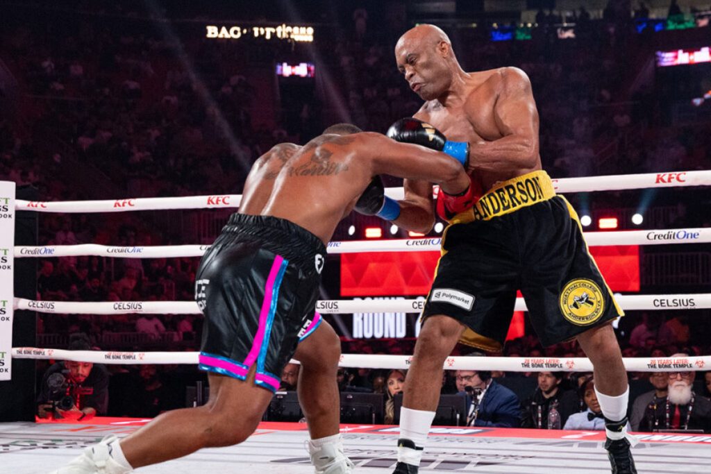Anderson Silva vs. Tyron Woodley