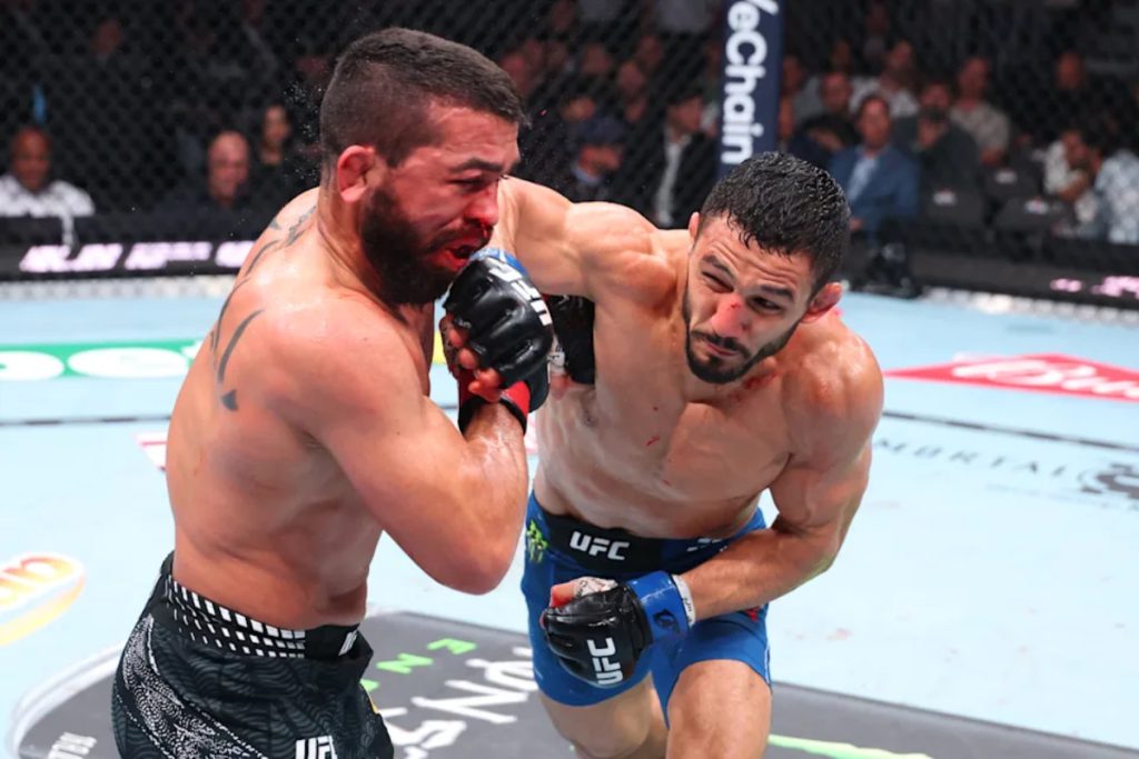 Aaron Pico defeats Patricio Pitbull at UFC 327