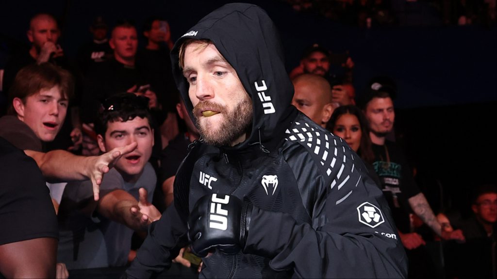 Tim Elliott walks out at UFC Perth
