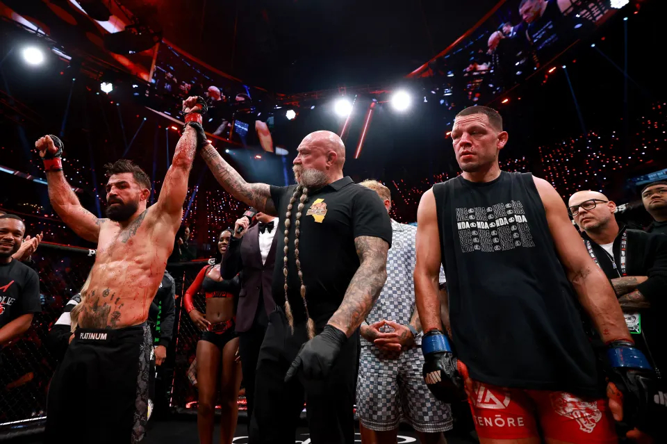 Nate Diaz defeated by Mike Perry at MVP MMA 1