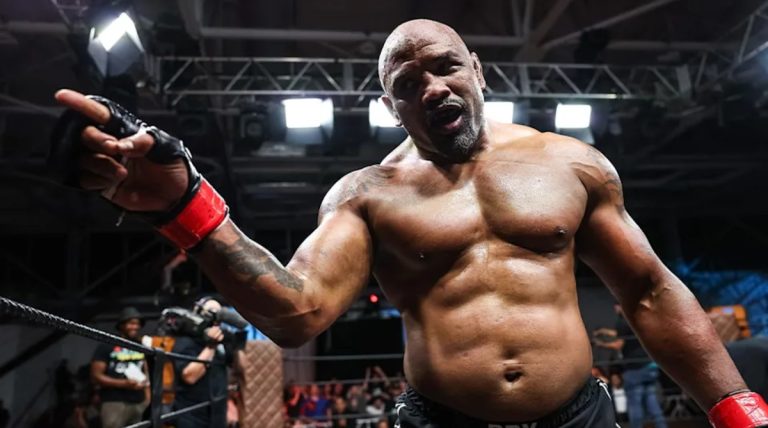 Yoel Romero wins DBX fight